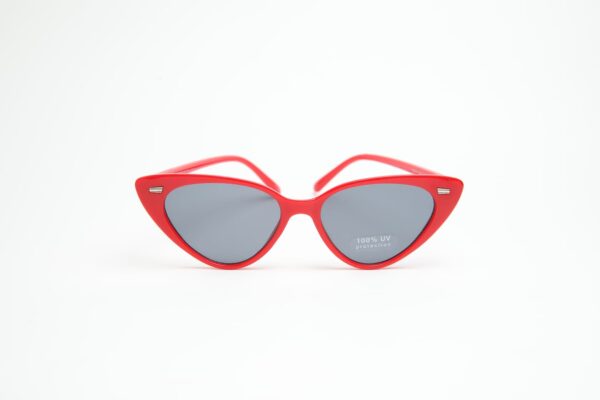 Scarlet Glam