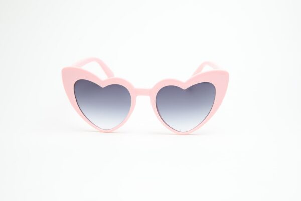 Vintage Heart (Pink)