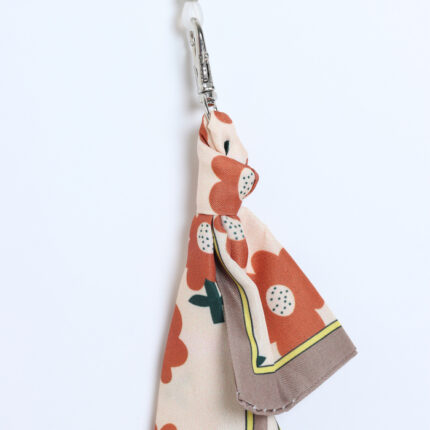 Strap silk flower touch